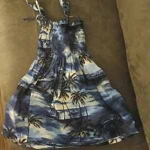 Girls dress